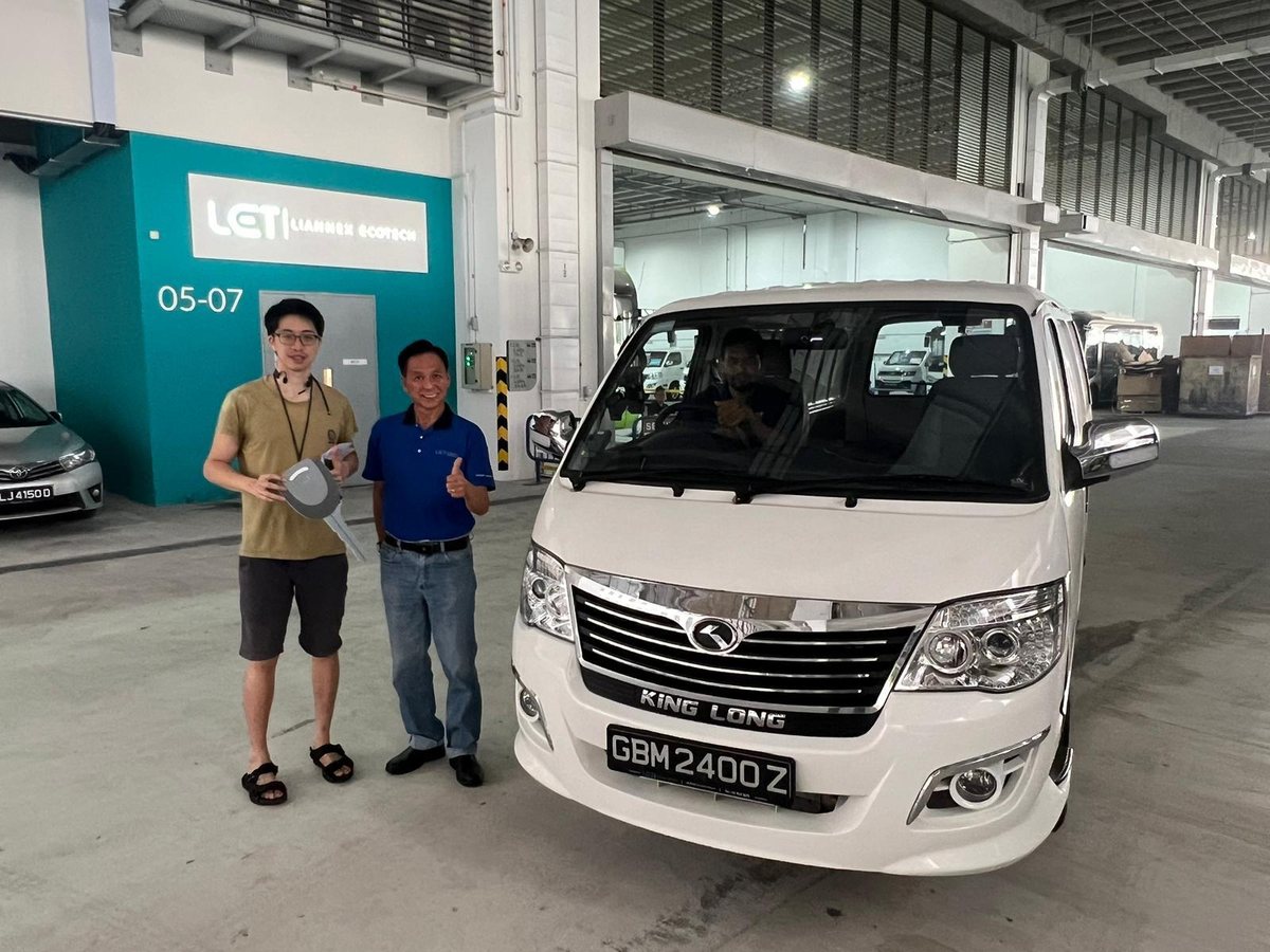 Electric van handover to Home Fix